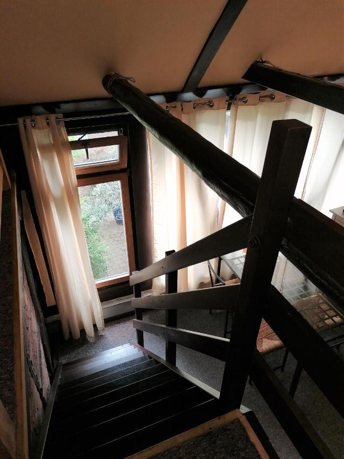 Pension Riverside In Leverkusen Hitdorf Am Rhein - Zentral An Der A1 Und 59 Buitenkant foto