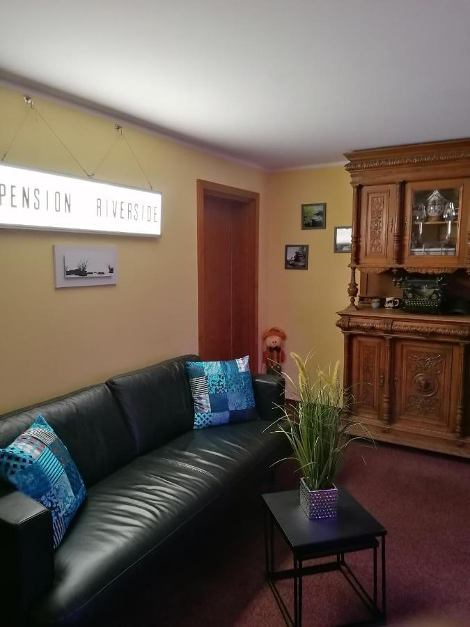Pension Riverside In Leverkusen Hitdorf Am Rhein - Zentral An Der A1 Und 59 Buitenkant foto